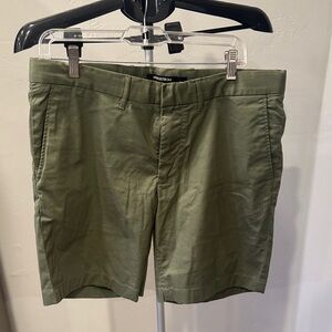 Men's Nordstrom Brand Tech Smart Slim Fit Green Shorts Size 33